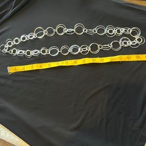 Silver colored circle necklace